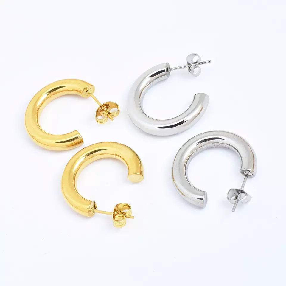 Ellie Chunky Hoop Earrings (preorder arriving mid June) - Little Bird Designs