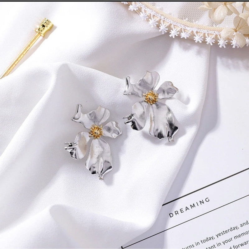 Indianna Flower Earrings - Little Bird Designs